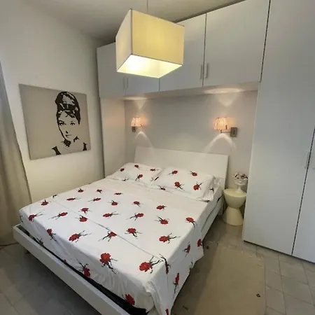 Bellissimo Frontemare Con Terrazza شقة